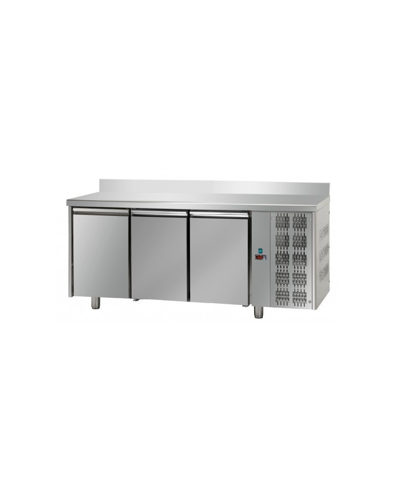 Comptoir de bar refrigere entierement en inox a 3 portes priolinox im